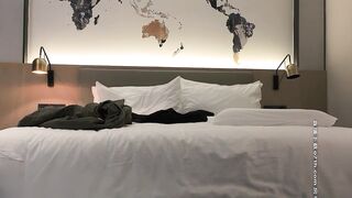 【小宝寻花】约了个极品大胸妹子，骑在身上舌吻调情口交上位大力猛操，很是诱惑喜欢不要错过
